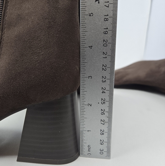Nordstrom Rack Womens Knee High Heel Boots Sz 6.5M Faux Brown Suede Stretch Calf - Picture 6 of 11